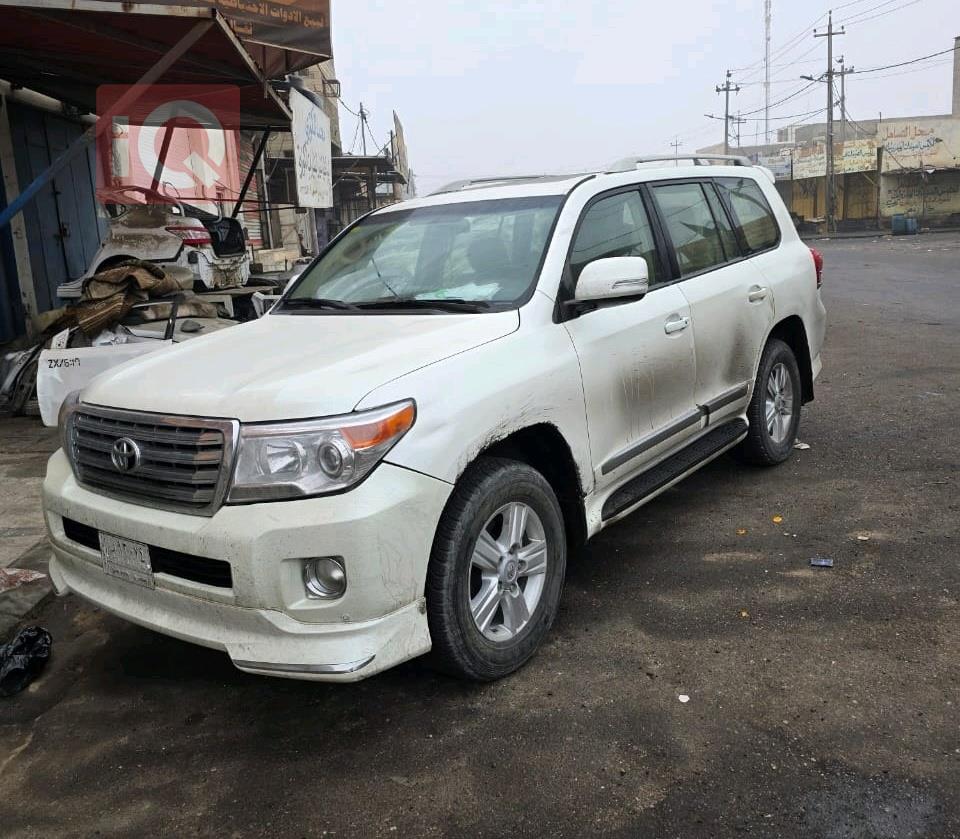 تويوتا لاندكروزر